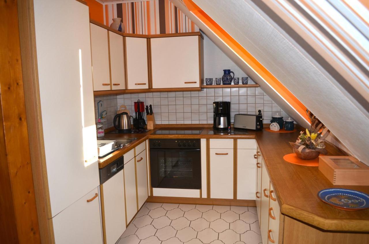Ferienwohnung Rennsteigblick Suhl Δωμάτιο φωτογραφία