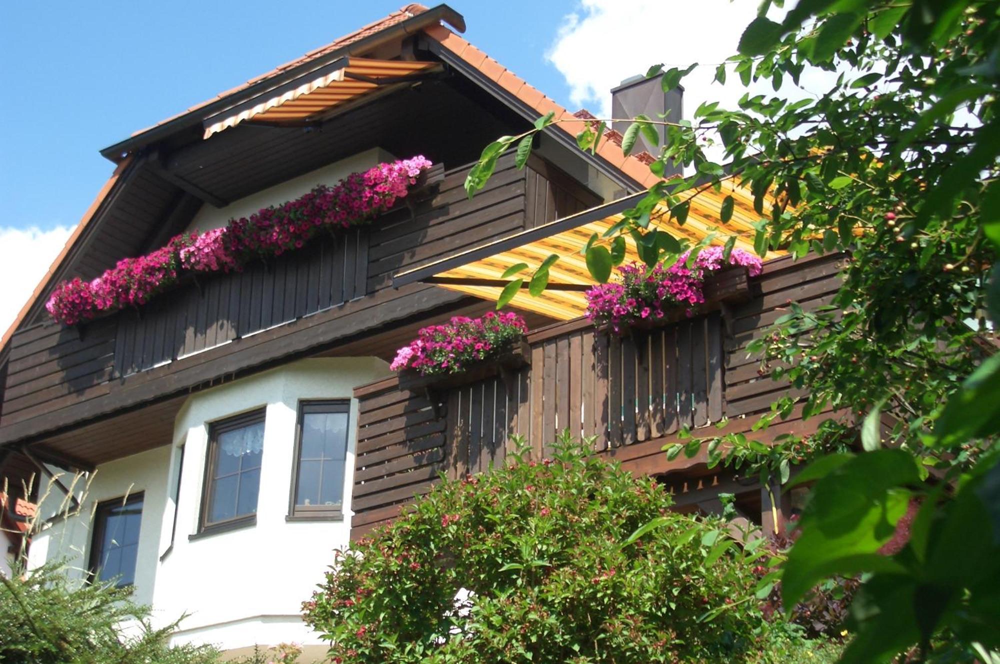 Ferienwohnung Rennsteigblick Suhl Εξωτερικό φωτογραφία